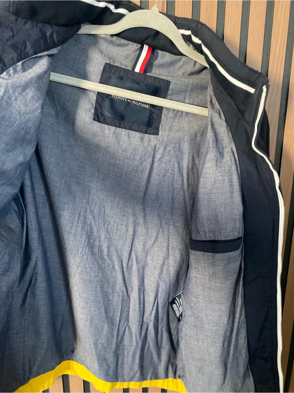 Tommy Hilfiger hooded jacket S - Picture 4 of 9